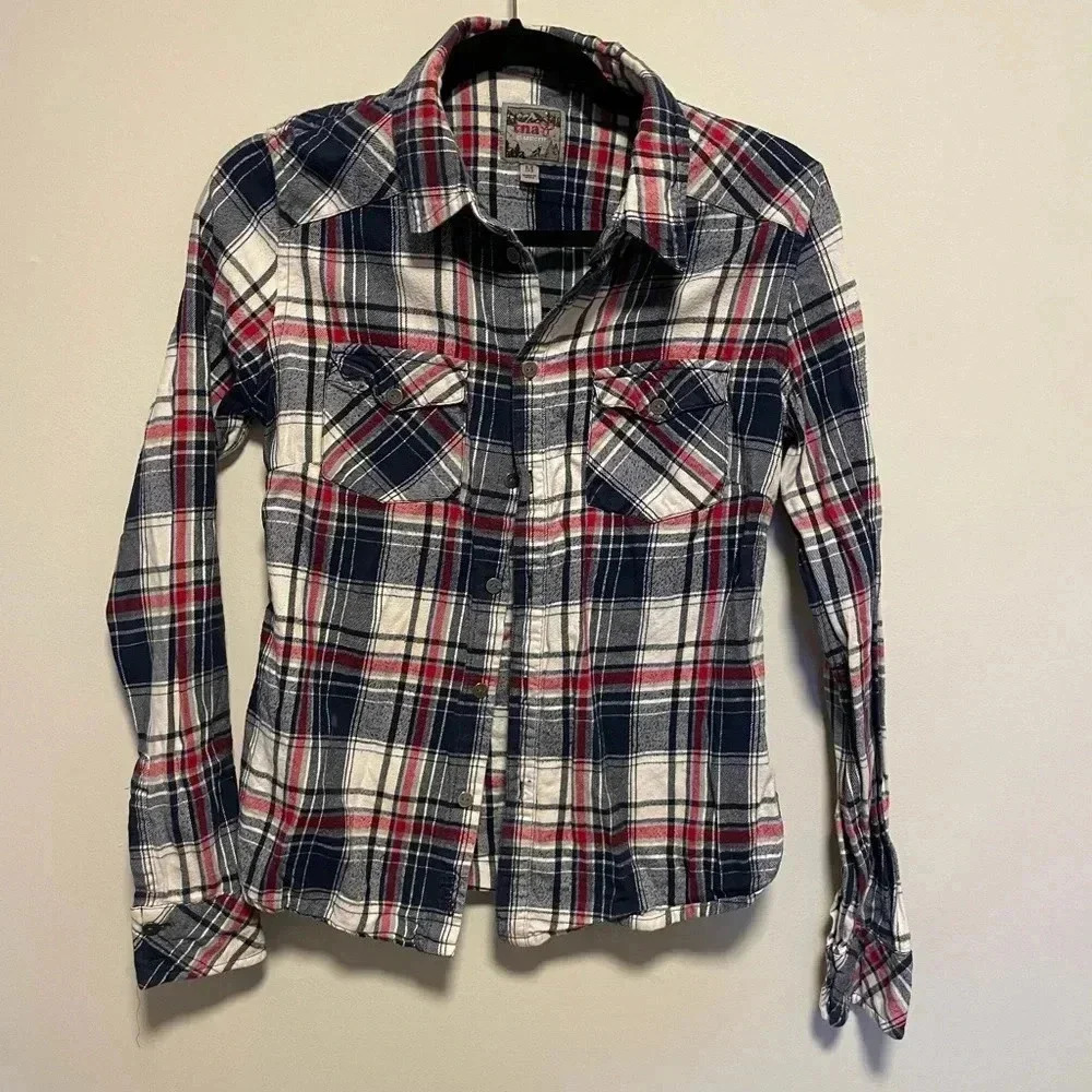 TNA - M classic fit plaid flannel  shirt